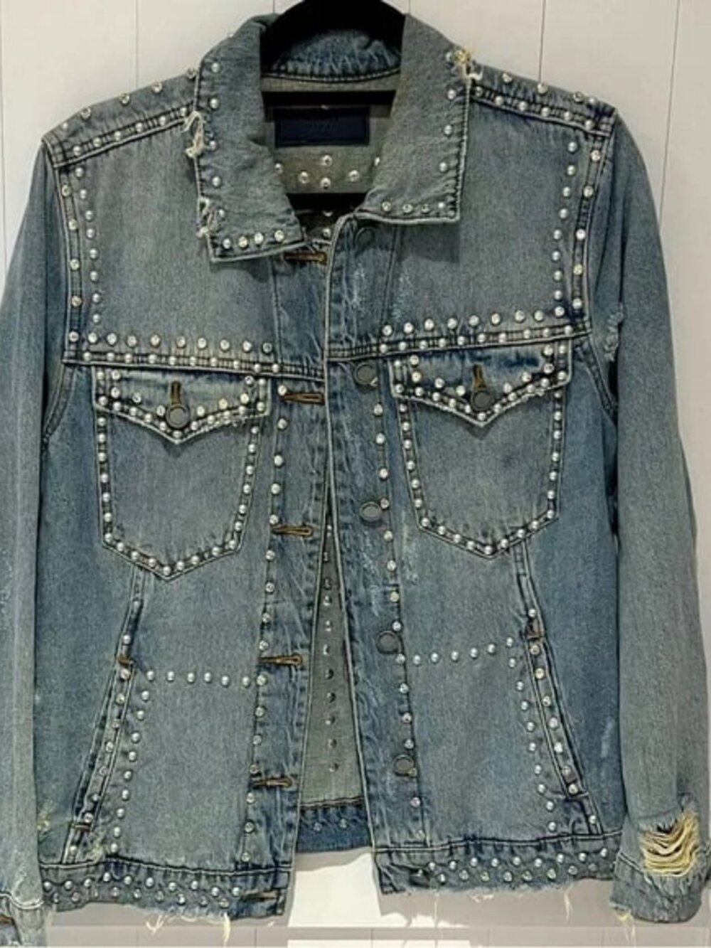 NWT BLANK NYC Pearl Rhinestone Studded Denim Jean Jacket Distressed Faded Blue L - Picture 2 of 8